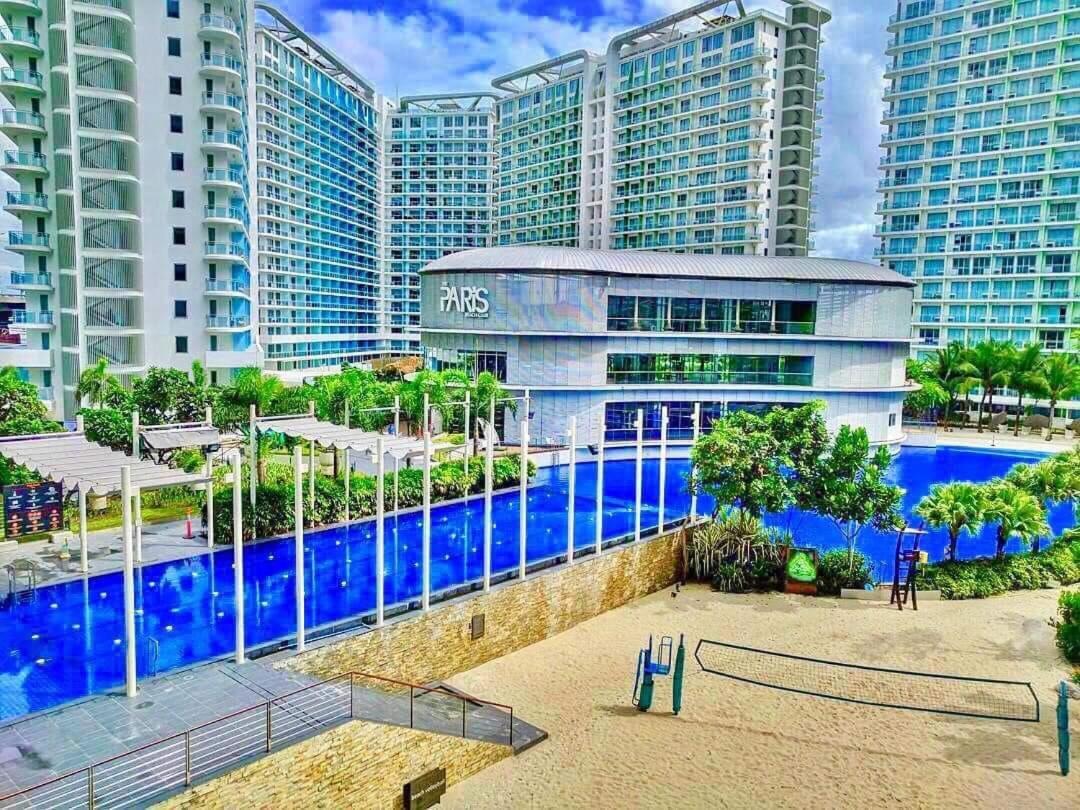 Azure Urban Staycation By Owner Only Hotel 2*